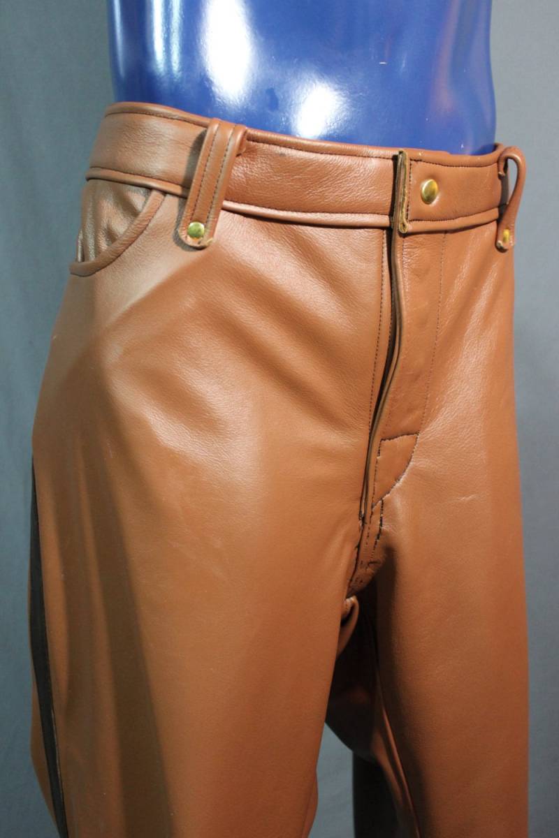 Unsere Steampunk Style Alle Lederhose von WolfstrykerLeather