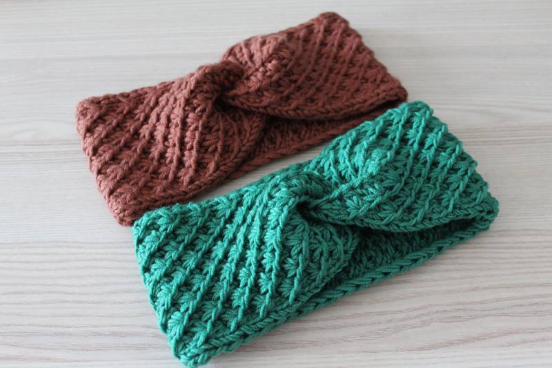 stirnband Mit Twist Gestrickt von Wolke7DE