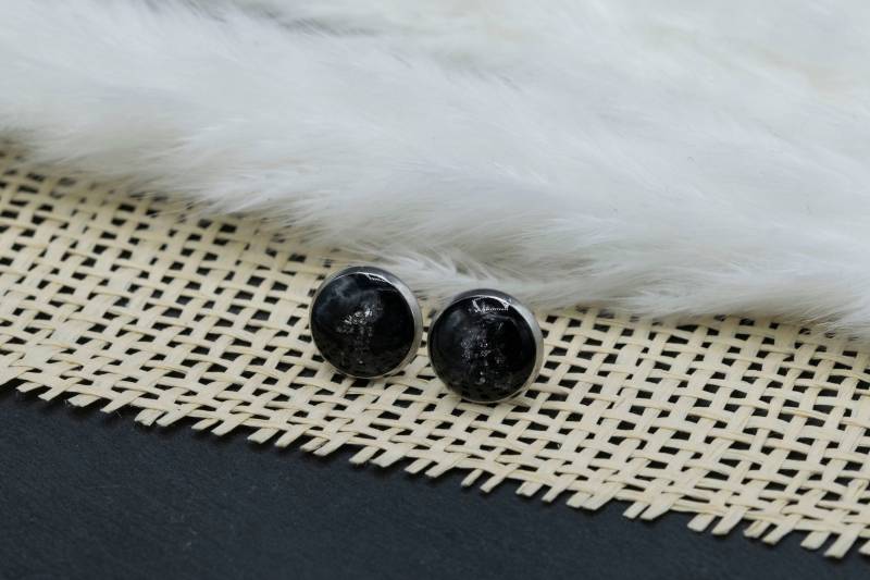 Ohrstecker Schwarz Silber, 10mm Groß, Dezente " von WolkenschlossZauber