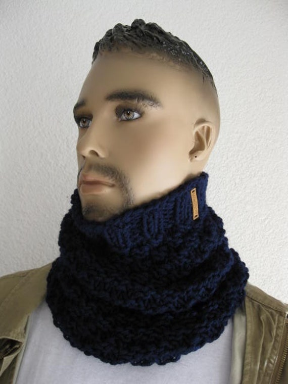Schlauchschal Für Männer in Unifarben Marineblau von WollKopp