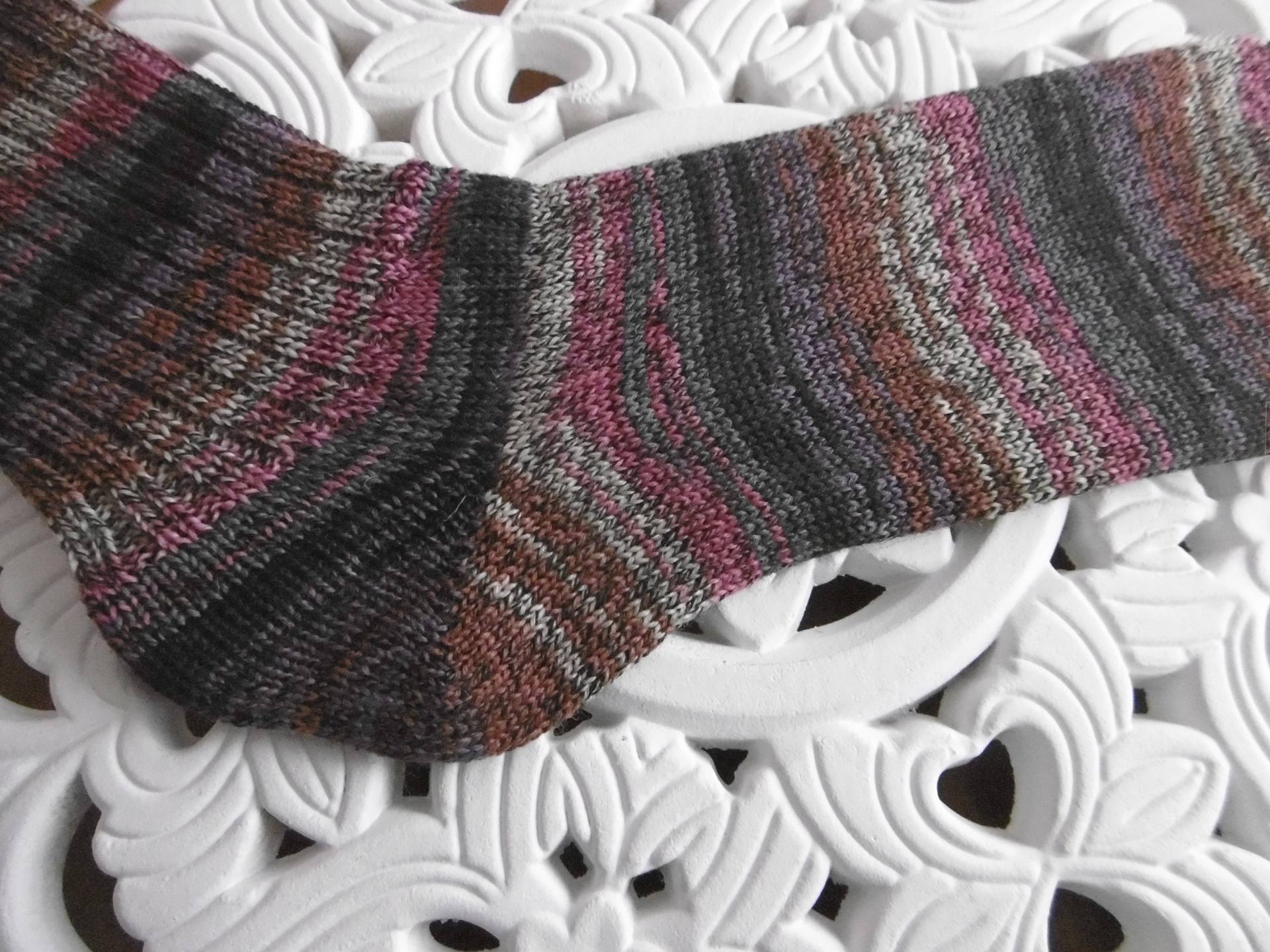 Socken Gestrickt Unisex Gr.39-40 Strickstrümpfe Wollsocken Socken Gestrickt Unisex Gr.39-40 Strickstrümpfe Wollsocken von WolleKunterbunt