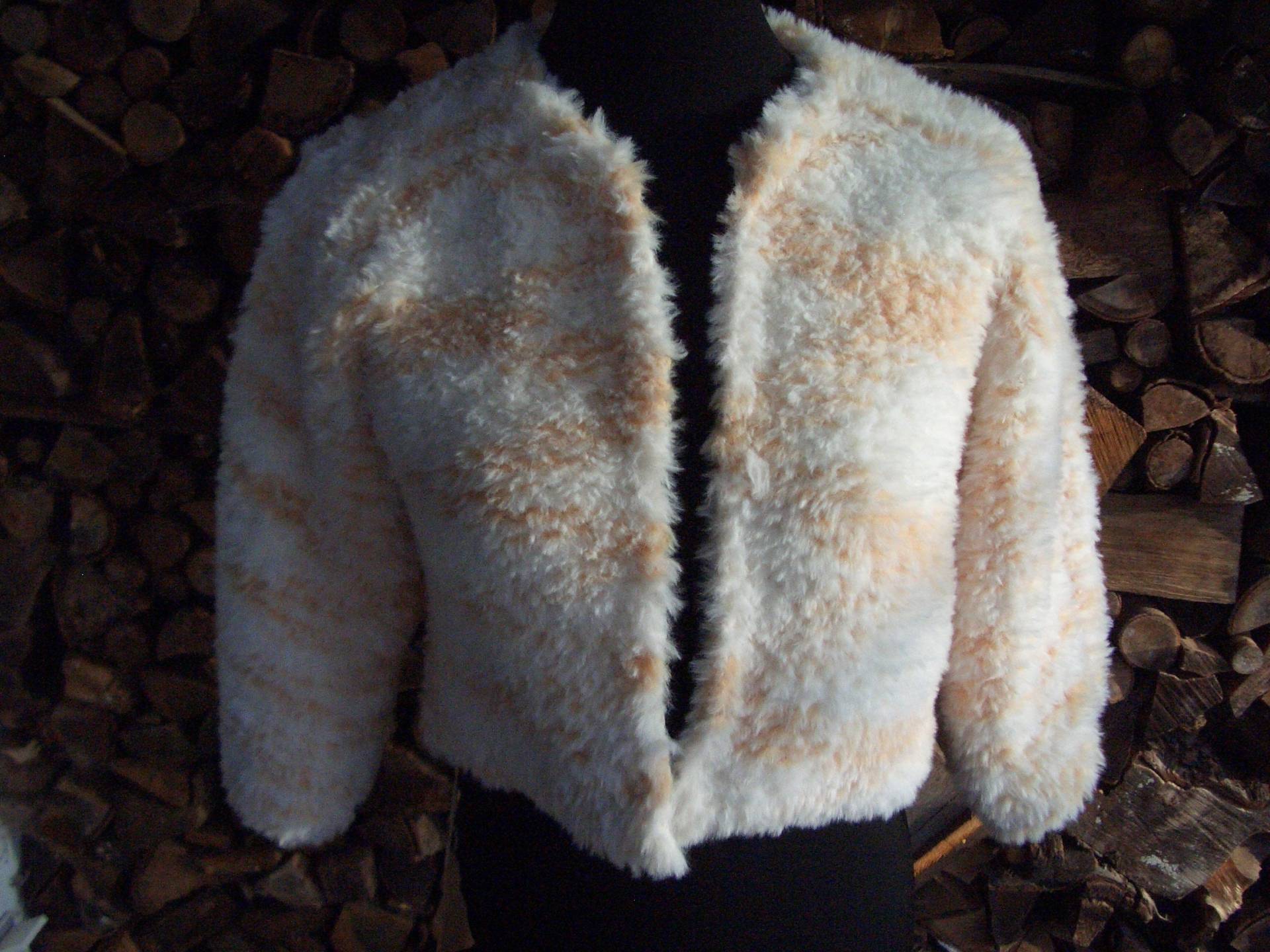 Bolero Jacke Aus Plüschgarn - Polar/Katia Lachs/Weiß Gestreift Gr. 36/38 von Wolleladen