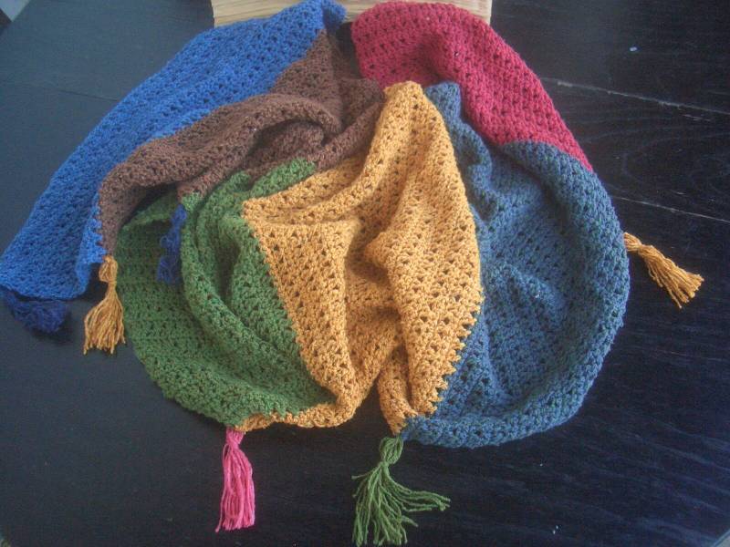Bunter Schal Seide Stola Mit Trodeln - Handarbeit- Seta Tweed von Wolleladen