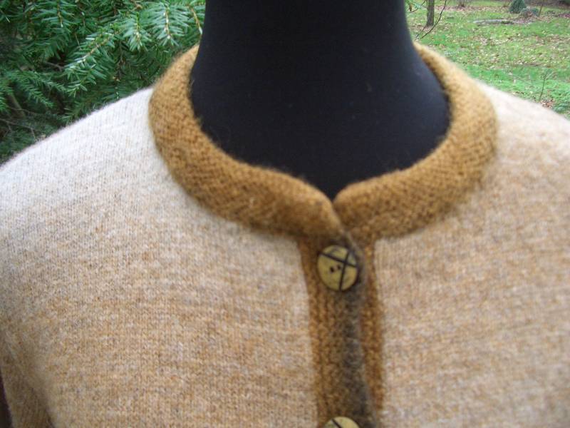 strick-Filzjacke in Brauntönen Kauni Wolle 42/44 von Wolleladen