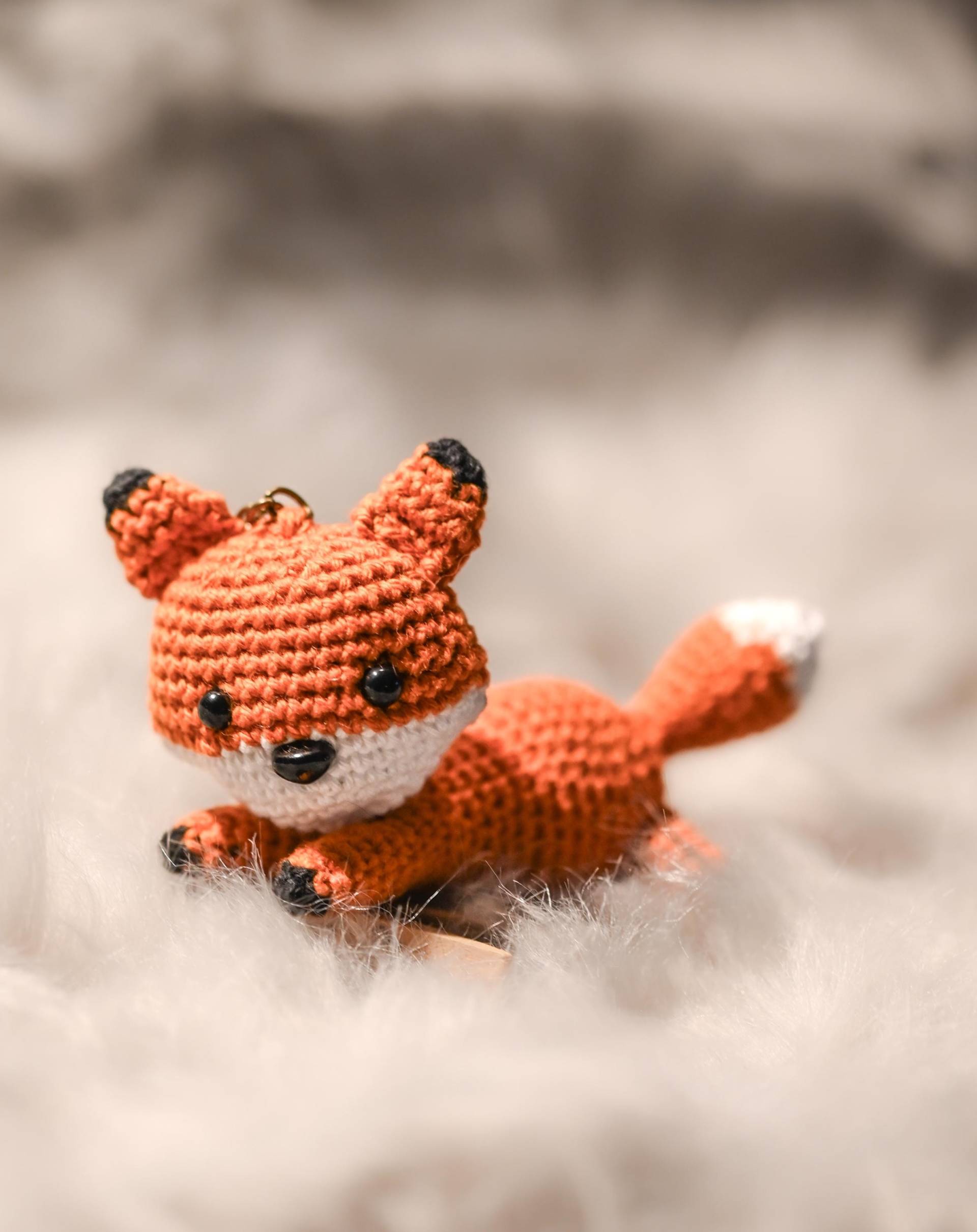 Schlüsselanhänger Und Taschenbaumler „Sira" Das Fuchs Mädchen Schlüsselanhänger Und Taschenbaumler „Sira" Das Fuchs Mädchen von WollgeschichtenShop