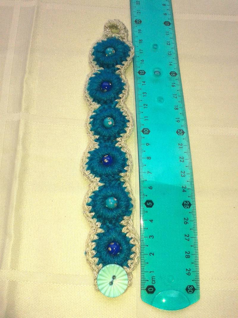 Armband Gehäkelt, 3 X 20 cm Mit Glitzergarn Und Perlen von Wolltilda