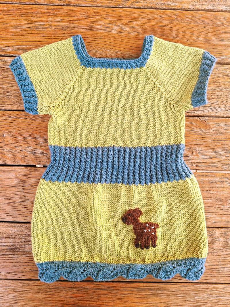 Kostümkleid Gestrickt Baby Kleid Tunika Handgestrickt Die Waldfee Gr 74/80 Hellgrün Dunkelgrün Mit Gehäkelter Applikation Reh von Wolltilda