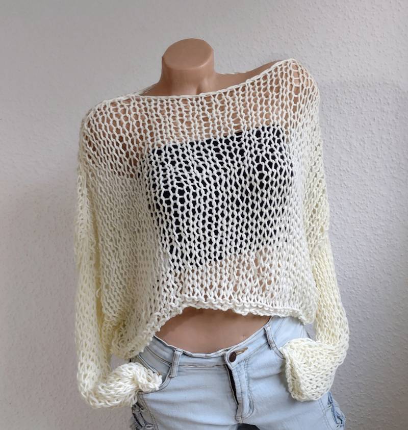 Großer Damenpullover Gestrickt, Kurzpullover, Oversize , Grobstrick, Gehäkelt von Wollzeug