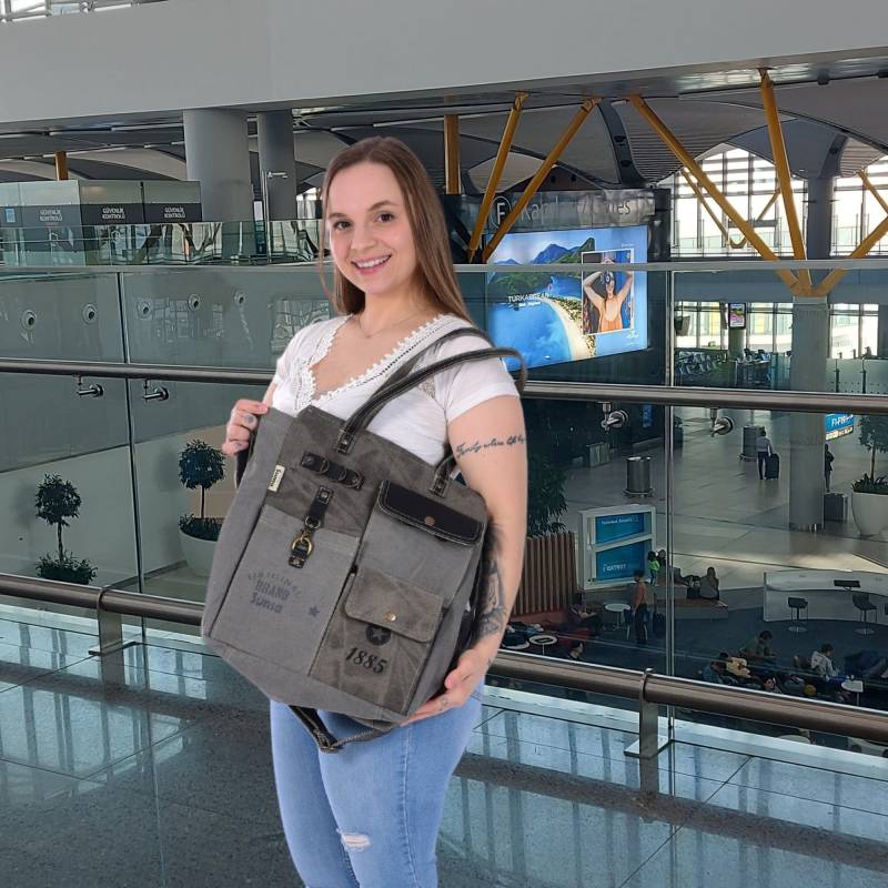 xxl Shopper. Vintage Stil Handtasche. Damen Handgelenktasche Mit Viele Fächer. Groß Und Gerämige Schultertasche. Schwarze Damentasche von WomanInFashionDE