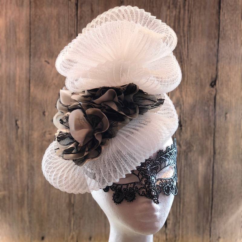 Fascinator Hut, Crinoline, Runway Hochzeit Derby Cup Hut Melon Fascinator Hut, Crinoline, Runway Hochzeit Derby Cup Hut Melon von WomenHatAccessories