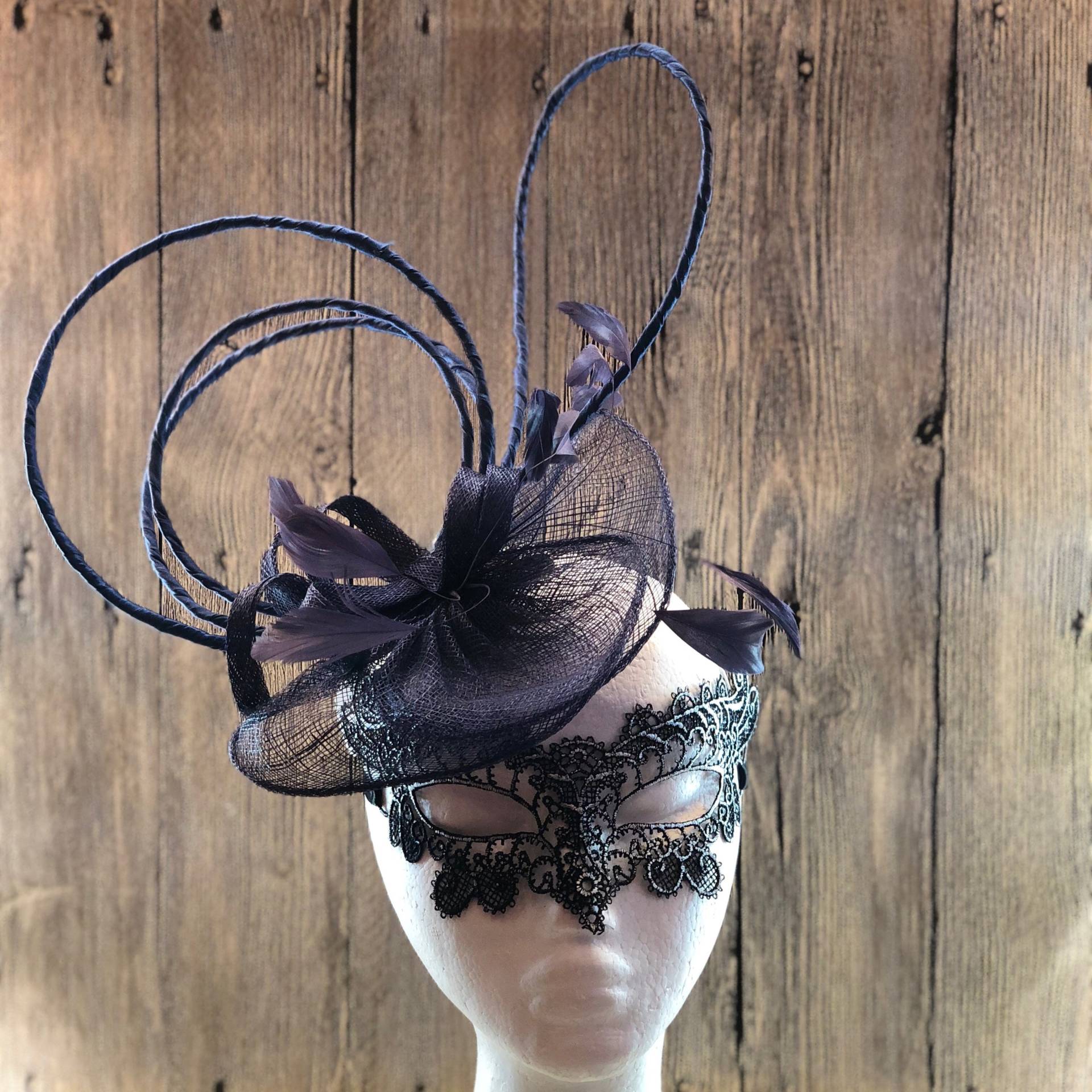 Marineblauer Sinamay Fascinator, Hochzeitshut, Cocktailhut, Derby Hut, Feierhut, Partyhut Marineblauer Sinamay Fascinator, Hochzeitshut, Cocktailhut, Derby Hut, Feierhut, Partyhut von WomenHatAccessories