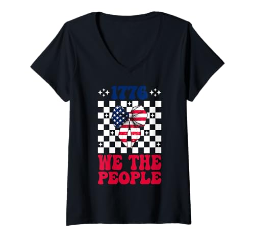 Damen 4. Juli USA Amerikanische Flagge Patriotisch 1776 We The People T-Shirt mit V-Ausschnitt Damen 4. Juli USA Amerikanische Flagge Patriotisch 1776 We The People T-Shirt mit V-Ausschnitt von Womens Coquette Bow 4th of July USA Flag Gifts