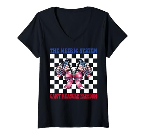 Damen 4. Juli USA-Flagge The Metric System Can't Measure Freedom T-Shirt mit V-Ausschnitt Damen 4. Juli USA-Flagge The Metric System Can't Measure Freedom T-Shirt mit V-Ausschnitt von Womens Coquette Bow 4th of July USA Flag Gifts