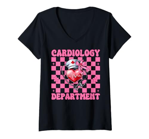 Damen Kardiologieabteilung Herzkrankenschwester VICU ICU CICU Girl Mom T-Shirt mit V-Ausschnitt Damen Kardiologieabteilung Herzkrankenschwester VICU ICU CICU Girl Mom T-Shirt mit V-Ausschnitt von Womens Coquette Bow Cardiac Nurse Cardiology Gifts