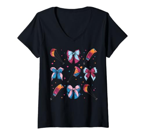 Damen Drachen-Surfdrachen Surfer Girl Coquette Bow T-Shirt mit V-Ausschnitt Damen Drachen-Surfdrachen Surfer Girl Coquette Bow T-Shirt mit V-Ausschnitt von Womens Coquette Bow Kite Surfing Kite Surfer Gifts
