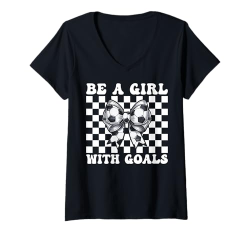 Damen Fußballmädchen Sei ein Mädchen mit Toren T-Shirt mit V-Ausschnitt Damen Fußballmädchen Sei ein Mädchen mit Toren T-Shirt mit V-Ausschnitt von Womens Coquette Bow Soccer Player Gifts
