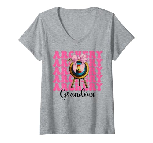Damen Bogenschießen Oma Bogenschießen Oma Bogenschießen Oma Bogenschützer Bogen und Pfeil rosa T-Shirt mit V-Ausschnitt Damen Bogenschießen Oma Bogenschießen Oma Bogenschießen Oma Bogenschützer Bogen und Pfeil rosa T-Shirt mit V-Ausschnitt von Womens Pink Coquette Bow Archery Archer Gifts