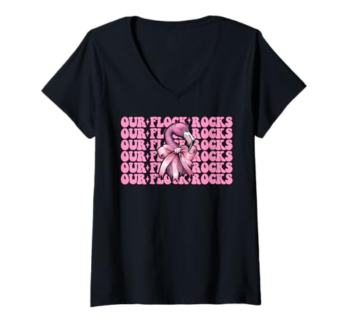 Damen Lustiger pinkfarbener Kokettenbogen für Mädchen, Mama, Our Flock Rocks T-Shirt mit V-Ausschnitt von Womens Pink Coquette Bow Flamingo Animal Gifts