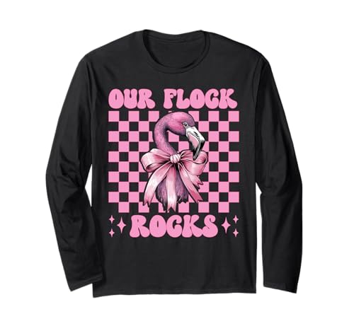 Lustiger pinkfarbener Kokettenbogen für Mädchen, Mama, Our Flock Rocks Langarmshirt von Womens Pink Coquette Bow Flamingo Animal Gifts