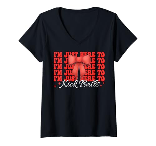 Damen Ich bin nur hier, um Bälle zu kicken Kickball Girl Coquette Bow T-Shirt mit V-Ausschnitt Damen Ich bin nur hier, um Bälle zu kicken Kickball Girl Coquette Bow T-Shirt mit V-Ausschnitt von Womens Pink Coquette Bow Kickball Player Gifts