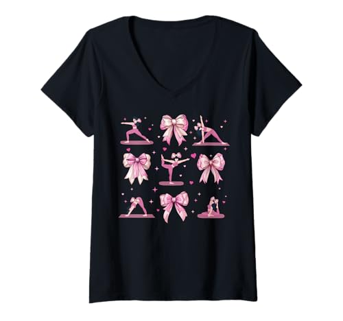 Damen Pilates Fitness Workout Mädchen Kokette Schleife Rosa Mama T-Shirt mit V-Ausschnitt Damen Pilates Fitness Workout Mädchen Kokette Schleife Rosa Mama T-Shirt mit V-Ausschnitt von Womens Pink Coquette Bow Pilates Fitness Gifts