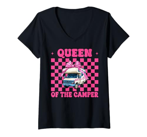 Damen Queen of The Camper RV Camping Camper Wohnmobil Mädchen Mama T-Shirt mit V-Ausschnitt von Womens Pink Coquette Bow RV Camping Camper Gifts