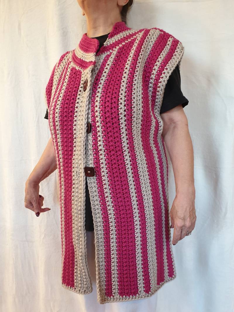 Winterwarme Weste Ohne Arm - Cardigan Dicke Wolle Gehäkelt Gr. 40/42 | Deutsche Größe Weich, Warm Und Angenehm Zu Tragen Winterwarme Weste Ohne Arm - Cardigan Dicke Wolle Gehäkelt Gr. 40/42 | Deutsche Größe Weich, Warm Und Angenehm Zu Tragen von WonderCrochetShop