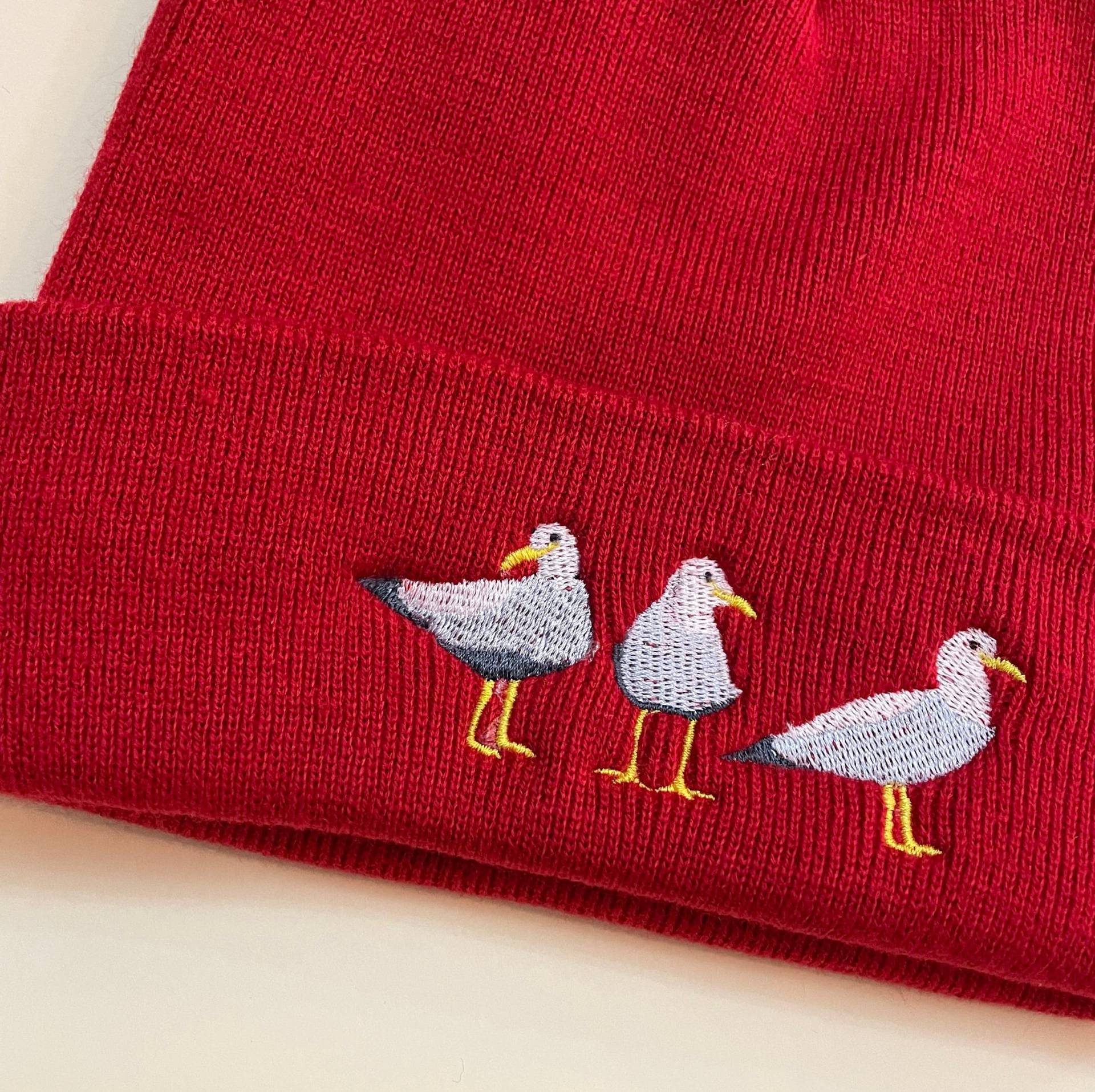 Bestickte Möwe Strickmütze Küstenvogel Mütze Bestickte Möwe Strickmütze Küstenvogel Mütze von WonderfulWorldx