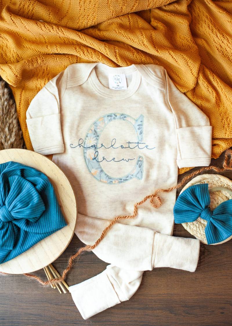 Baby Strampler, Baumwolle, Blauer Rosafarbener Strampler von WonderfullyMade13914