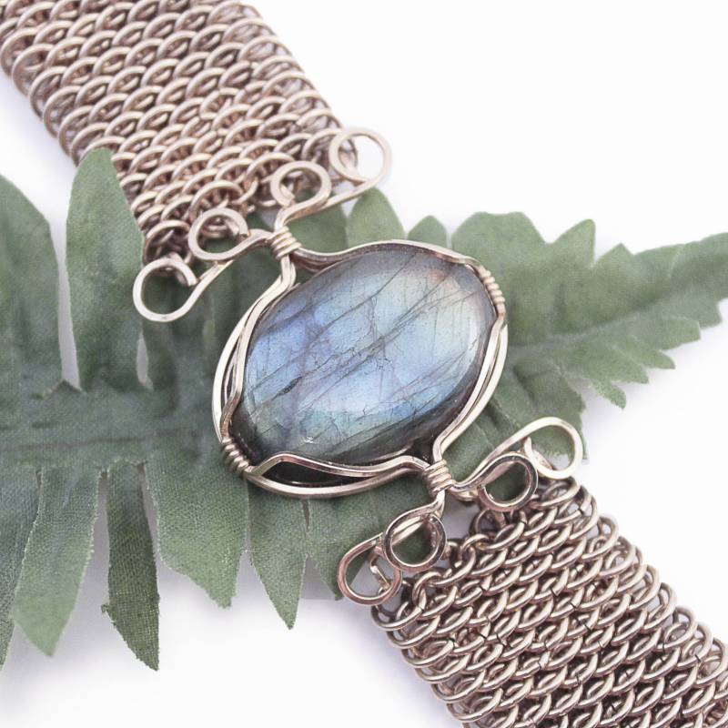 Blau Und Gold Labradorit Chainmaille Armband - Gefüllt von WonderlandDesigns