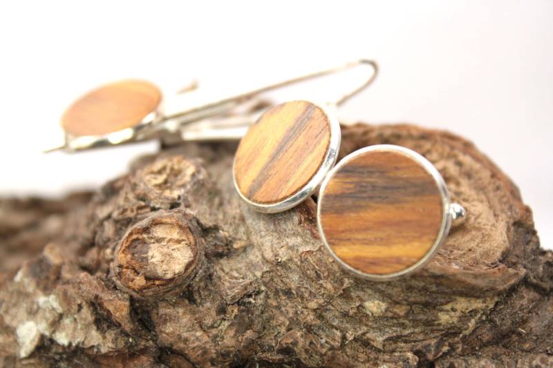 Set Manschettenknöpfe Und Klammer, Hölzerne Manschettenknöpfe, Aus Holz, Geschenk Für Männer/18mm Intarsie Teak von WoodArtGermany