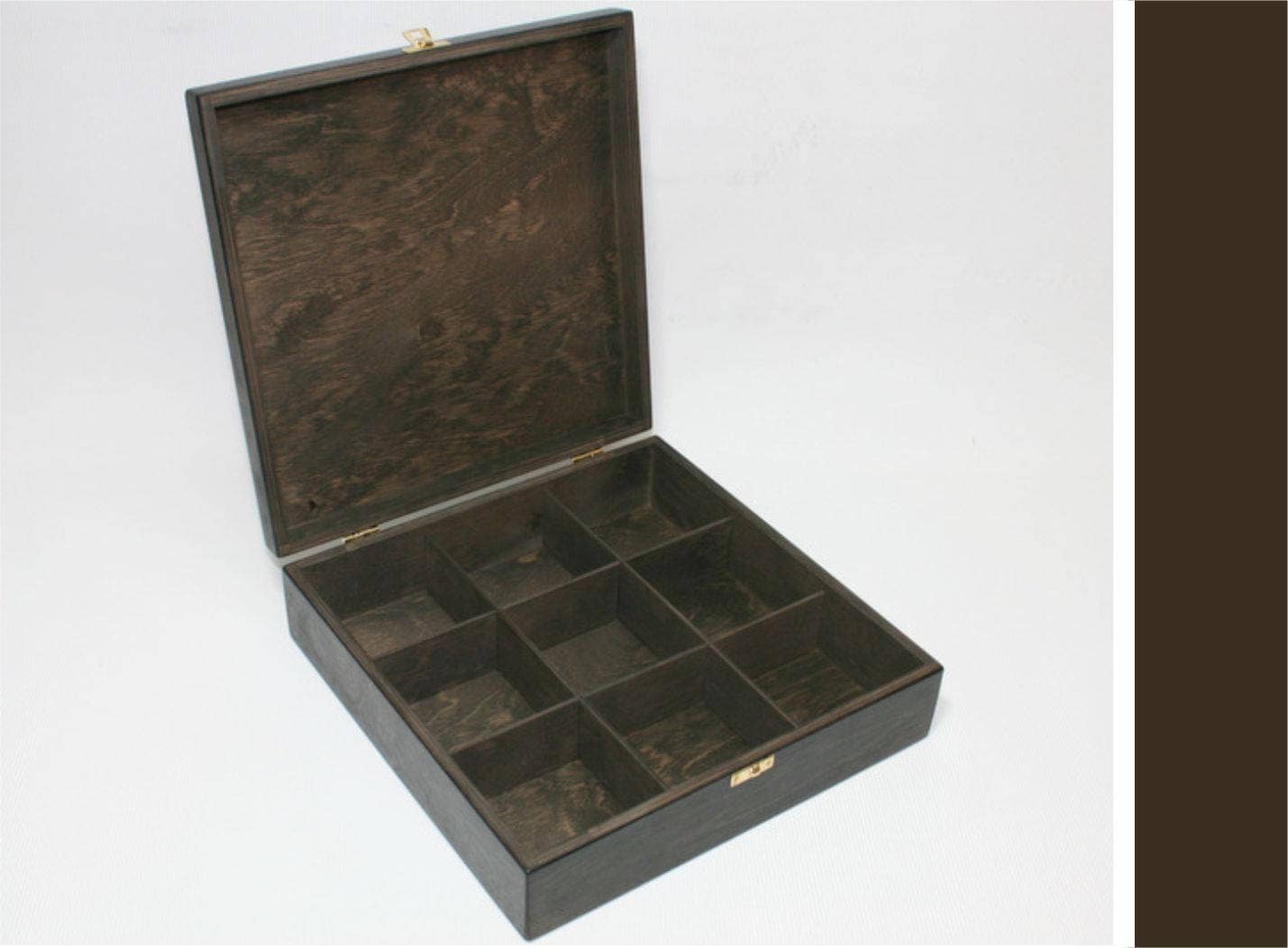 Dunkelbraune Erinnerungsbox Aus Holz Mit 9 Fächern Dunkelbraune Erinnerungsbox Aus Holz Mit 9 Fächern von WoodPower