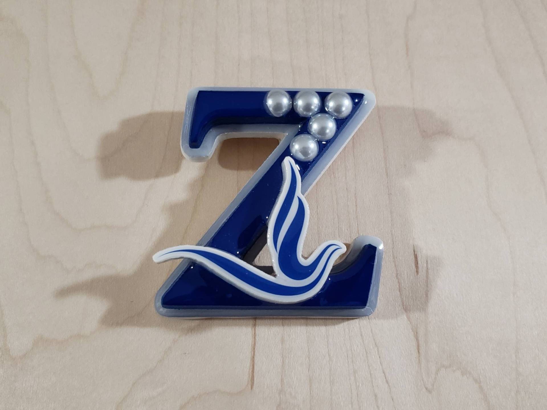 Zeta Phi Beta Anstecknadel , Z-Taube Perlen Zeta Phi Beta Anstecknadel , Z-Taube Perlen von WoodWorksByEBlack