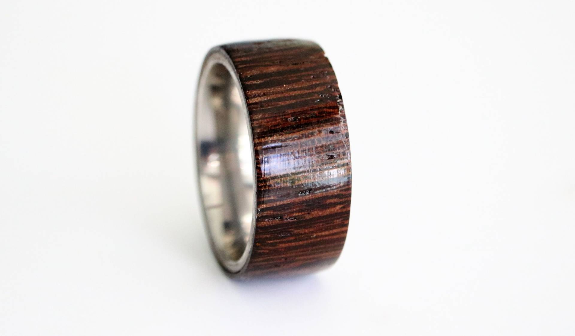 Wenge-Holz-Ring Wenge-Holz-Ring von WoodandWhiskeyDesign