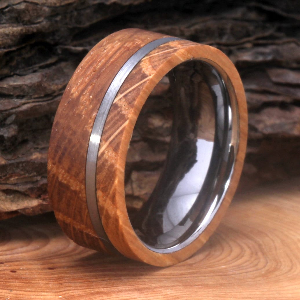 Natur Rosenholz Herren Ehering Silber Wolfram Holz Ring, Herrenring His Her Promise Ring von WoodenCombArt