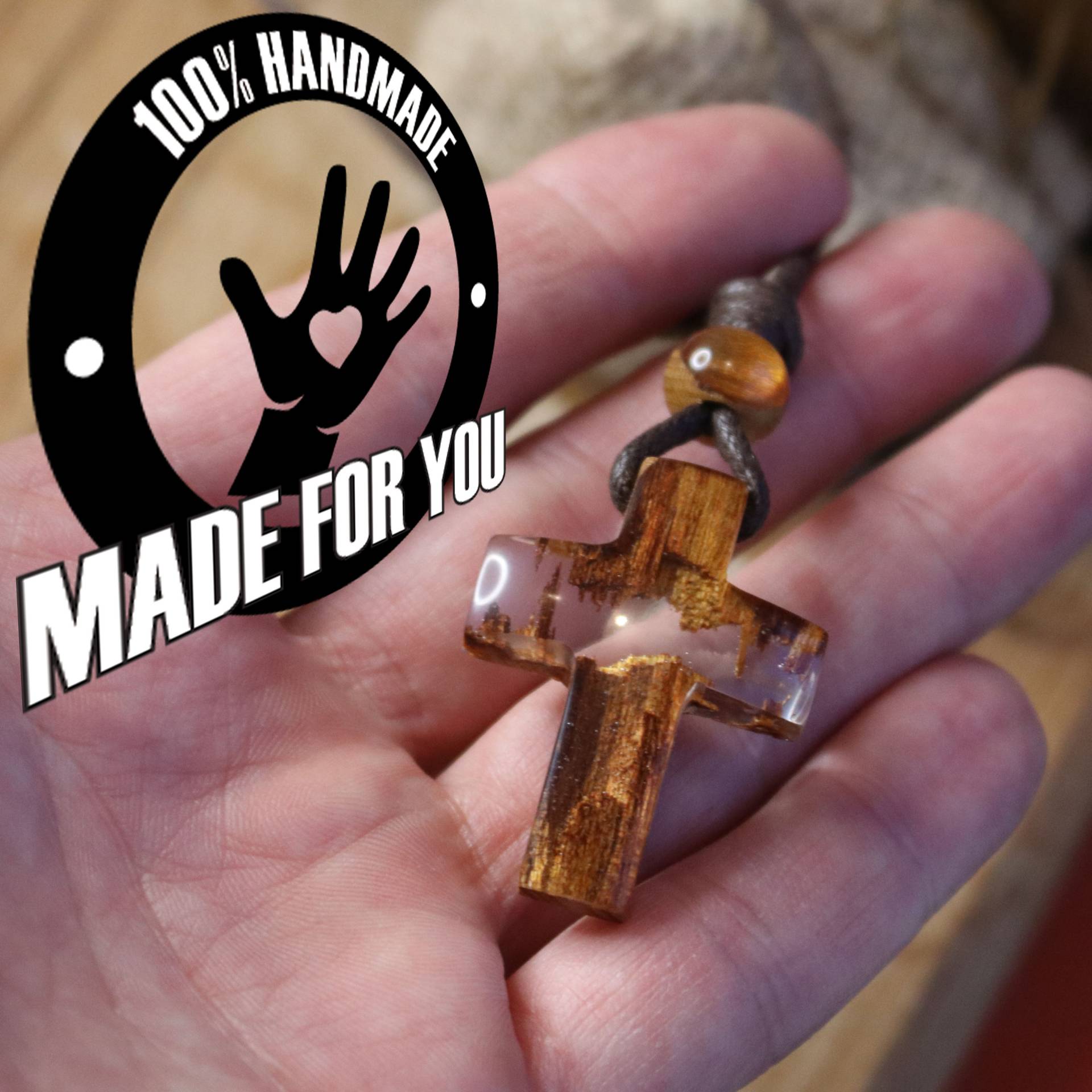 Holz Harz Kreuz Holzharz Schmuck Kunst Halskette Modernist Religiöser Unisex Boho Holz Harz Kreuz Holzharz Schmuck Kunst Halskette Modernist Religiöser Unisex Boho von WoodenDachshund