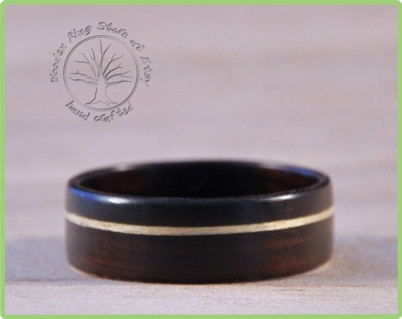 Holz-Ring Aus Ebenholz Mit Einem Inlay Gemacht. Holz-Trauringe, Verlobungsring Holz, Für Einen Anderen Besonderen Anlass. Holz Schmuck von WoodenRingStore