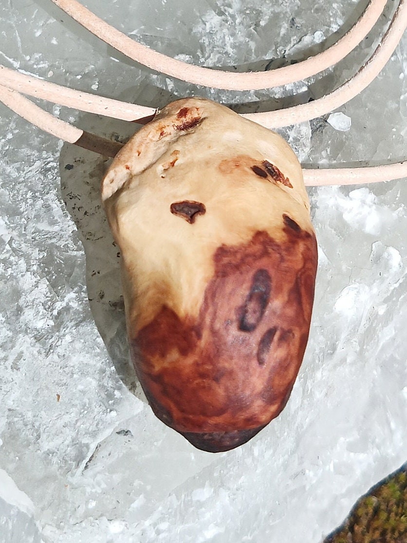 Baumperle Anhänger, Talisman, Energieperlen, Holzperle Baumperle Anhänger, Talisman, Energieperlen, Holzperle von Woodenergie