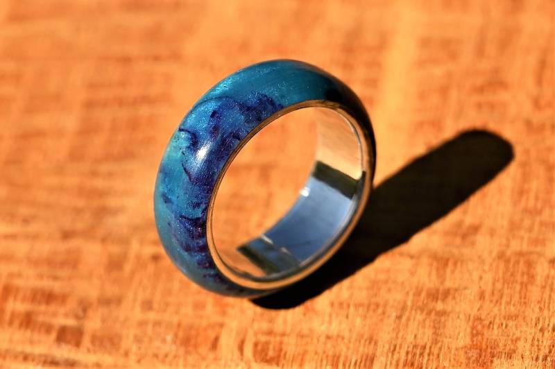 Handgefertigter Ring Nr.141 Aus Mammutbaumzapfen Und Resin Handgefertigter Ring Nr.141 Aus Mammutbaumzapfen Und Resin von WoodenringsDesigns