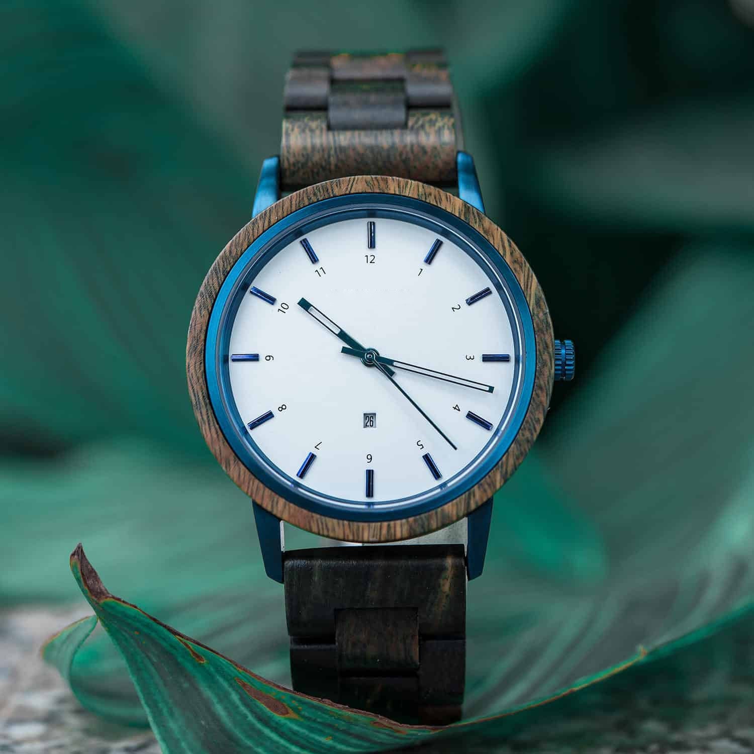 Herrenuhr, Armbanduhr Für Herren | Holzuhr, Holzuhr Uhr Mit Gravur Damenuhr, Frauen Paaruhr Jubiläums Geschenk von WoodpeckerSpain