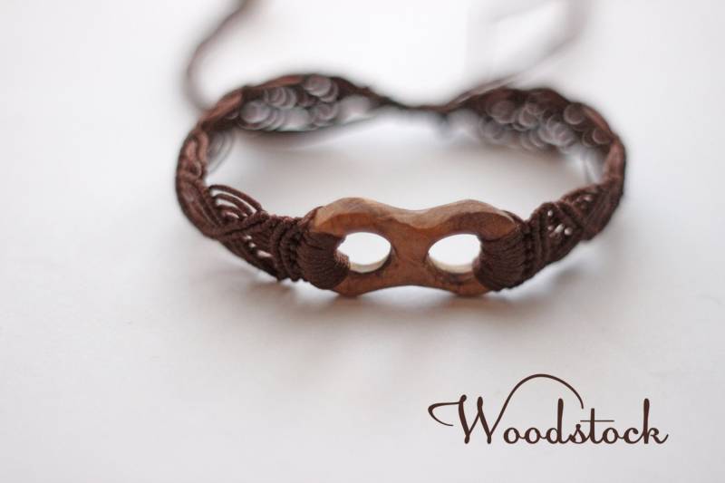 Makramee Armband Mit Holzelement, Schmuck, Infinity Armband, Boho Schmuck Makramee Armband Mit Holzelement, Schmuck, Infinity Armband, Boho Schmuck von WoodstockBG