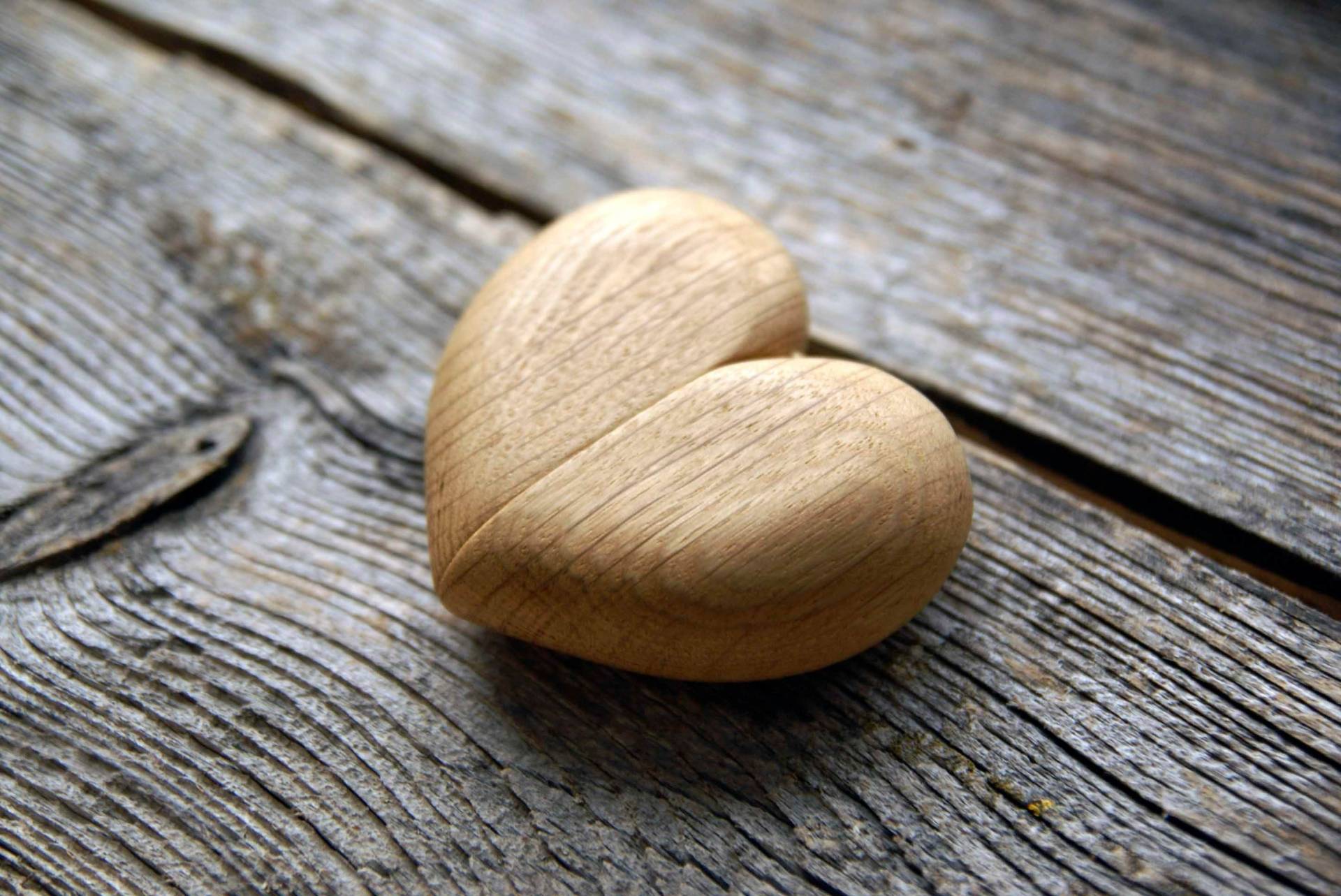 Handgefertigte Ringschatulle Aus Eichenherz Rustikaler Verlobungsvorschlag Handgefertigte Ringschatulle Aus Eichenherz Rustikaler Verlobungsvorschlag von Woodthingstore
