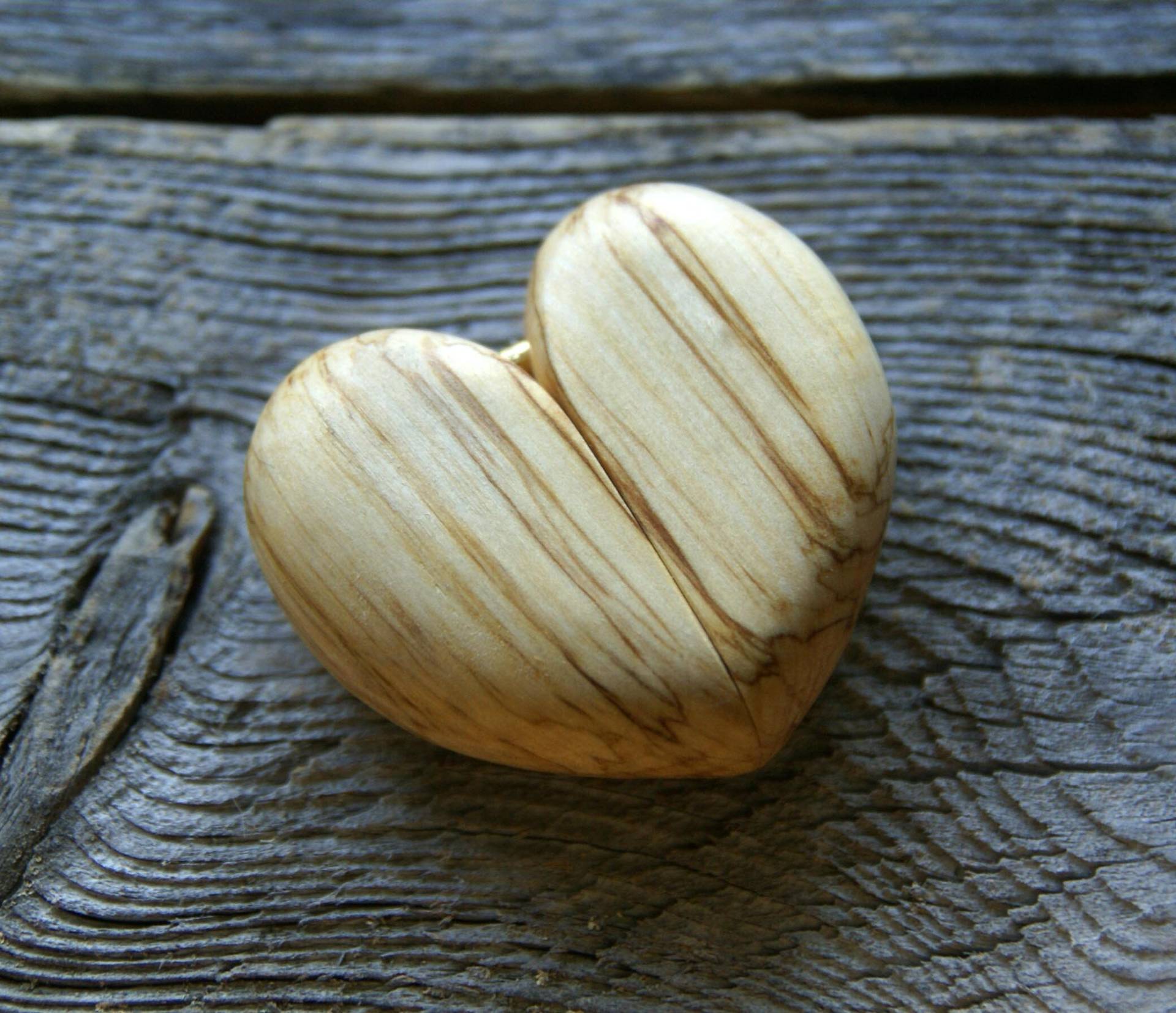 Handgefertigte Herz Ring Box Rustikaler Ringhalter Aus Birkenholz Handgefertigte Herz Ring Box Rustikaler Ringhalter Aus Birkenholz von Woodthingstore