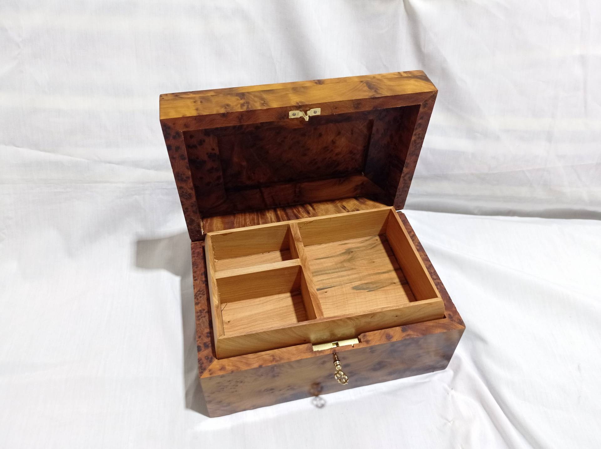 Wooden Jewelry Box Made Of Thuya Burl, Lockable Chest With Two Storage Level, Large Organizer Box, Decorative Lock von Woodthuya1999