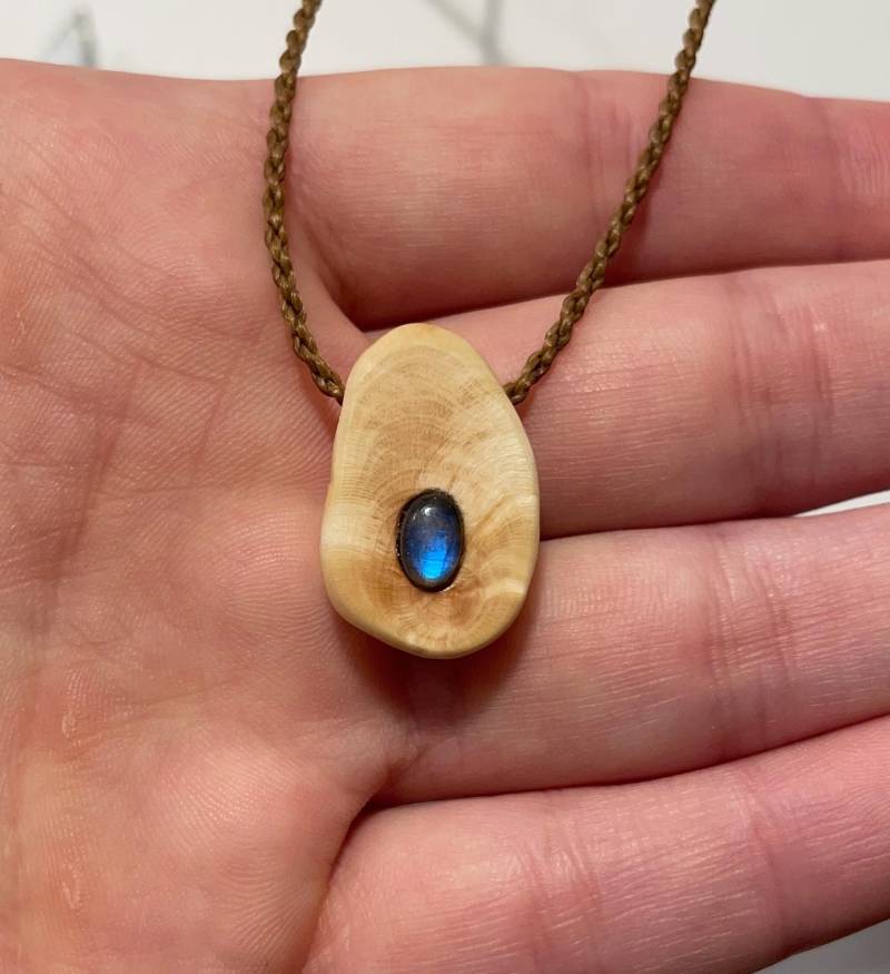 Baumperlen Kette von Woodtribal