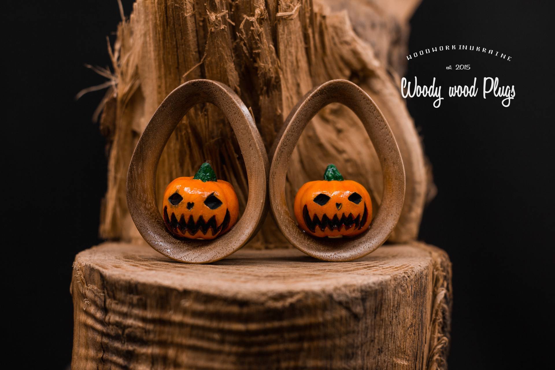 Halloween Kürbis Ohrstecker Und Tunnel, Tropfen Tunnel Gauges 1Inch 26mm 30mm 32mm 36mm 38mm 40mm 42mm 44mm 2G Plug Halloween Kürbis Ohrstecker Und Tunnel, Tropfen Tunnel Gauges 1Inch 26mm 30mm 32mm 36mm 38mm 40mm 42mm 44mm 2G Plug von WoodyWoodPlugs
