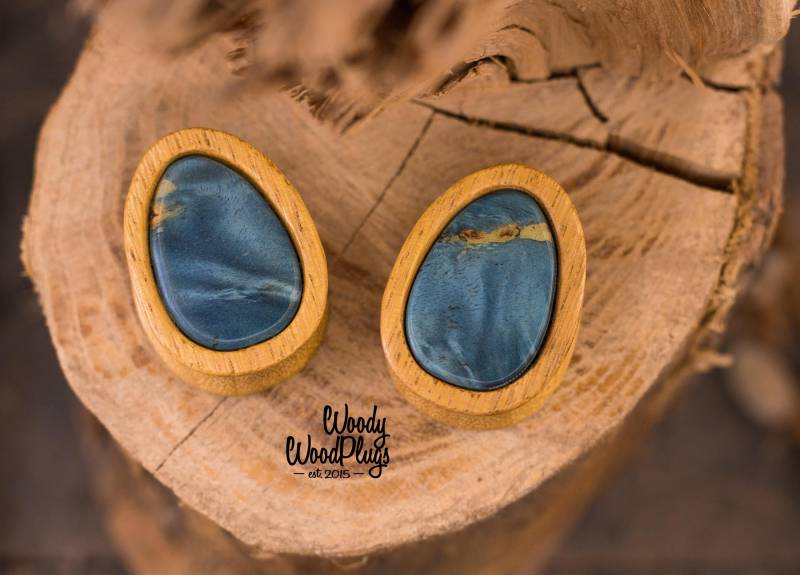 Natürliche Rote Plugs - Tropfen-Plugs Holz-Messgeräte Doubleflared-Ohrmessgeräte 18 Mm 19 20 22 24 25 26 28 30 32 34 von WoodyWoodPlugs