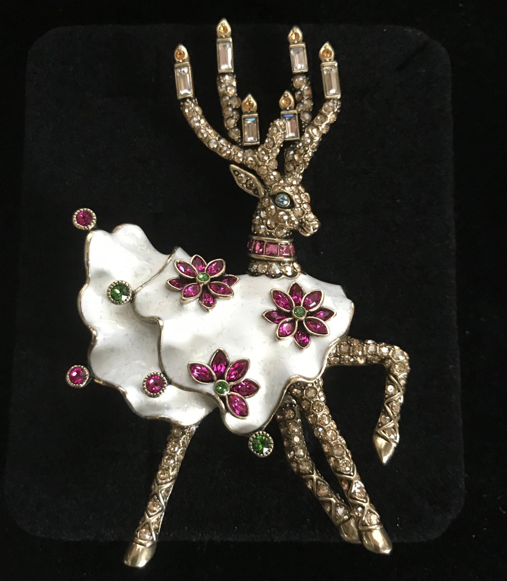 Heidi Daus Bella Donner Deer Kristall & Emaille Pin Brosche von WoohooDesignerFinds