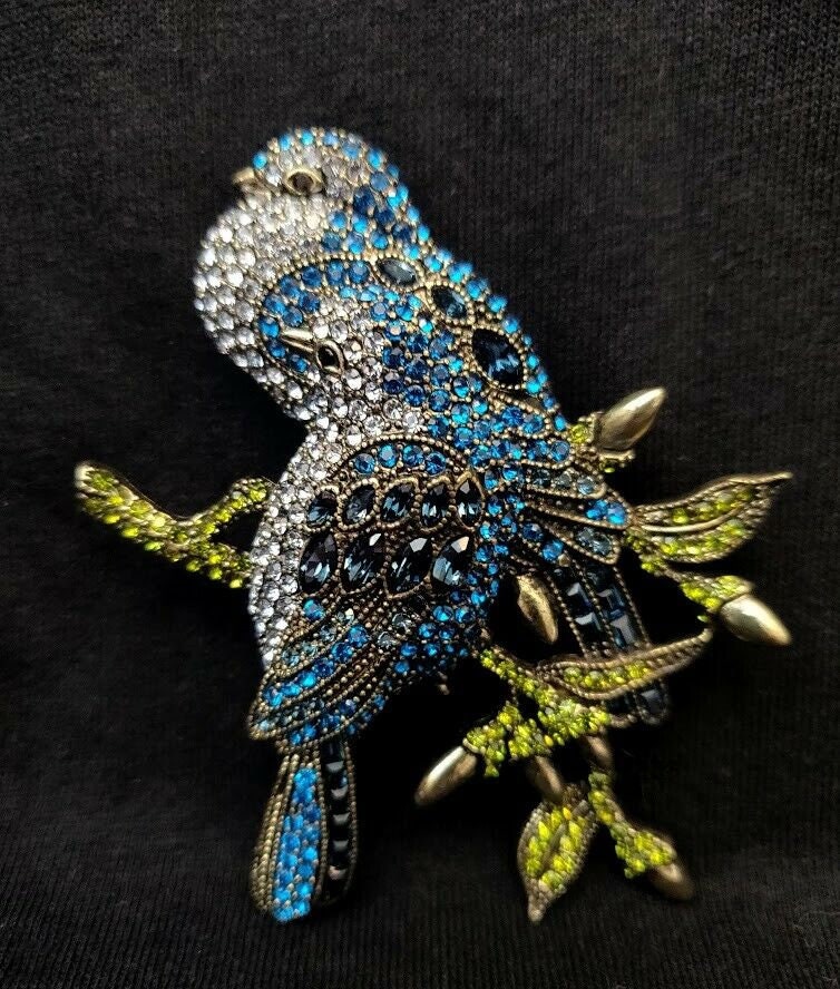 Heidi Daus Love Tauben Vögel Kristall Pin Brosche Swarovski Kristalle Sammlerstück Für Vogelliebhaber von WoohooDesignerFinds