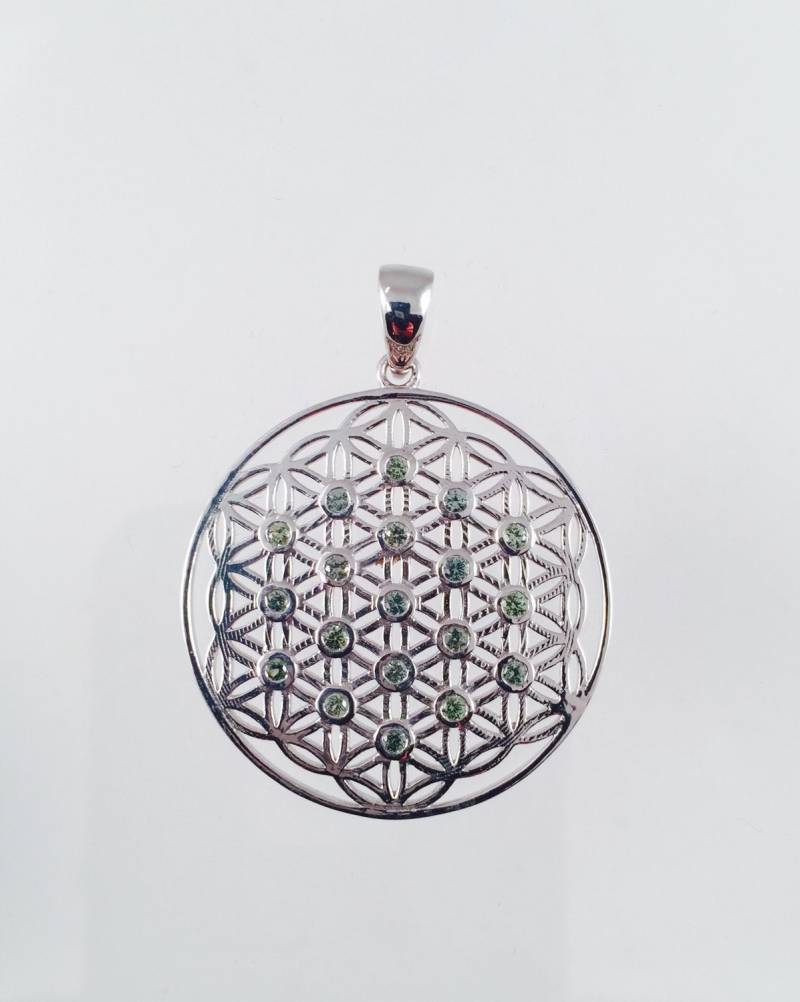 Heilige Geometrie, Sterling Silber Blume Des Lebens Anhänger Mit Lünette Grünen Saphiren Heilige Geometrie, Sterling Silber Blume Des Lebens Anhänger Mit Lünette Grünen Saphiren von WookNook13